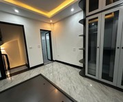 Nhà mới phố thanh am 30m2 5 tầng mặt tiền 4m  5.85 tỷ long biên hà nội.