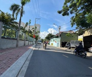 Gấp bán nhà xưởng đường 16m ql1a 825m2 ngang 33m ngay cvpm quang trung chỉ 33 tỷ.