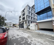 1 Ngọc thụy,long biên 25tỷ xây 8 tầng thang máy,vỉa hè ô tô kinh doanh văn phòng