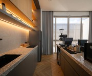 Bán nhà 9 tầng x 140m2 - ngõ 28 nguyên hồng - huỳnh thúc kháng - 65 tỷ
