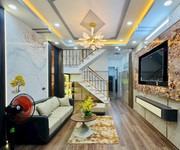 2 Nhà quang trung  hẻm ô tô  gần tttm