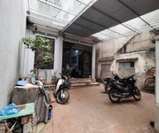 1 Nhỉnh 11₫ có ngay 100m2 tại nguyễn văn cừ -long biên.   hiện tại đã có nhà 4 tầng   65m2  sân