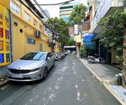 1 Phố  thái hà phân lô - vỉa hè - ô tô tránh - thang máy   giá siêu ngon.  với diện tích 105m tòa