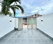 1 Bán nhà nhà mới xây long trạch, cần đước   shr 110m    gần kcn cầu tràm   giá chỉ 2,7 tỷ