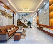 2 Chính chủ bán nhà mặt tiền đinh đức thiện, cần đước  gần kcn cầu tràm , 100m , sổ hồng riêng, giá 2,