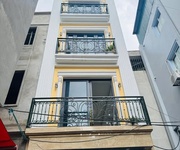 Nhà mới đẹp ở luôn kinh doanh ô tô vào nhà ngọc thụy 36m2 x 5 tầng x13.5 tỷ long biên.