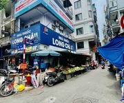 Thái thịnh - chính chủ gửi bán căn nhà  43m 4 tầng   ngõ nông, rộng chỉ hơn 10 tỷ