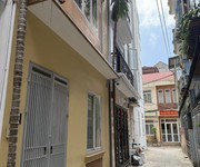 Bán nhà nguyễn khang 35m gần phố ô tô đỗ cửa ở ngay