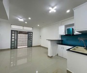 Giảm 300tr  nhà vuông 2 tầng 31m2   thích quảng đức pn