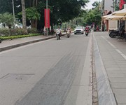 2 Bán biệt thự nhỏ     hồ tây   5m mặt hồ lộng gió   lô góc.