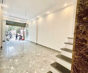 nhà mới phân lô ngọc khánh, trung tâm ba đình   thang máy   ngay dốc phụ sản - chủ hợp tác,