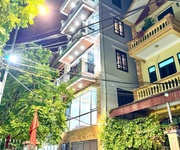Hiếm - ngõ ô tô tránh - view sân chơi - 6 tầng thang máy - ngõ thông -  ô tô ngủ trong nhà - cách