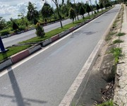 Cần bán đất mặt tiền tại đường tỉnh lộ 885, thị trấn giồng trôm, giồng trôm, bến tre