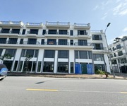 Cần bán 76,1m2 Shophouse Metropolitan - Nguyễn Mậu Tài. Hai mặt đường trước sau, view Quảng Trường