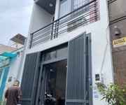Nhà đẹp đúc kiên cố 1 lầu sổ hồng riêng dương thị mười gần bệnh viện q12