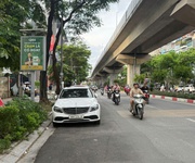 Bán nhà phố hào nam, đống đa - ngõ 4 ô tô tránh - kd đẳng cấp - 150m   5t, mt 7,2m - 71 tỷ