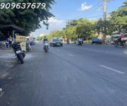 Mặt tiền khu thanh đa - diện tích lớn tiện xd khách sạn - toà nhà văn phòng, khu vực không qh