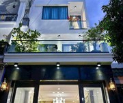 Gấp bán và thương lượng tốt - cách mt quang trung 1 căn - xe hơi ngủ trong nhà