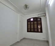 3 Cho thuê nhà 4 tầng,5 ngủ,4 wc ngõ 120 trần cung gần bệnh viện e,đh điện lực