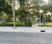 2 Chủ cần ra 1 lô kèm nhà cấp 4 , xây full, 3p ngủ, 1p thờ,1p quán , 3wc,gác đổ kiên cố, vào ở liền.