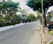 3 Chủ cần ra 1 lô kèm nhà cấp 4 , xây full, 3p ngủ, 1p thờ,1p quán , 3wc,gác đổ kiên cố, vào ở liền.