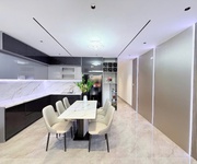 4 Bán gấp nhà 100m  gần chợ, 2 tầng kiên cố giá 2 tỷ 200