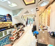 Bán nhà tô ngọc vân, linh đông, thủ đức. 80m2, 4 tầng, 4pn, sh, 9.35  tỷ. lh: 0933125879