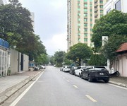 Bán biệt thự kđt dịch vọng, cầu giấy - 306m  x 5t có hầm - mt 15m - vỉa hè ô tô tránh - giá 135 tỷ