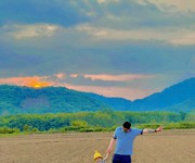 Gia đình tôi cần bán lô đất ruộng cách chợ đúng 300m