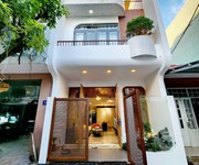 bán gấp   nhà phố 112,6M    GIÁ 2 TỶ 200, sổ hồng riêng dọn vào ở ngay