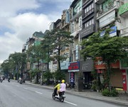 3 Mặt phố nguyễn chí thanh - tòa nhà bề thế - 84m  x 8 tầng - mt 9.4m - dòng tiền hấp dẫn