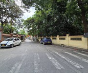 Nhà đẹp 5 tầng dân xây - ngõ nông nguyễn văn cừ - có ô chờ thang máy - sổ đỏ chính chủ