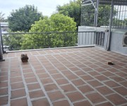 Chỉ 6,2 tỷ   giá cực tốt  nhà 3 tầng kiên cố, mặt tiền đường 7m5, lề 10m, cẩm lệ.