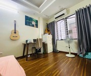 Nhà thuỵ phương, 5 tầng, dân xây, xe 45 chỗ đỗ cửa chỉ 6,9 tỷ