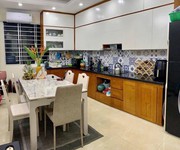 4 Nhà thuỵ phương, 5 tầng, dân xây, xe 45 chỗ đỗ cửa chỉ 6,9 tỷ