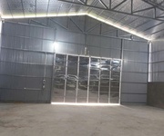 Cho thuê kho xưởng 350m  tại cự khối , long biên , hà nội. xưởng cao 7m, xe 5t ấn đỗ cửa giá 15