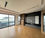 2 Cổ linh - đối diện aeon mall - thang máy - gara ô tô - chỉ 11.2 tỷ