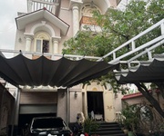 6 Bán Gấp Biệt Thự 2 Mặt Tiền Trước Sau   Lê Quang Định