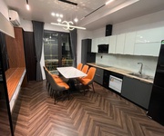 Bán toà căn hộ dịch vụ 18 phòng khu phân lô Văn Cao - 240m2 - ngang 12m - giá 23 tỷ