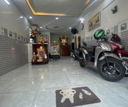 Bán nhà 3 tầng, 116m2, hxh đường số 10 linh chiểu, thủ đức. 11pn, sh, 8.59 tỷ. lh: 0933125879
