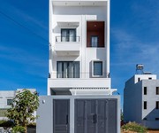 SIÊU PHẨM NHÀ PHỐ, 103,7M    GIÁ 2,5 TỶ, đầy đủ công năng thiết kế sang trọng