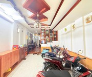 Bán nhà quang lãm - hà đông 35mx4 tầng, full nội thấtvề ở luôn giá 4.95 tỷ.