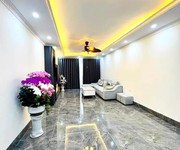 1 Nhà đẹp ô tô vào nhà phố nguyễn văn linh 40m2 x 6 tầng 3.7m, 8.9 tỷ long biên.