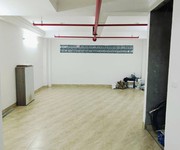 2 Hiếm có khó tìm - toà ccmn 8 tầng thang máy - phòng nào cũng có ban công hiếm lắm - 2 mặt ngõ - 24