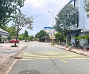 2 Bán lô đất mt kinh doanh kdc d2d, đường d2, chỉ 5tỷ490