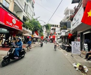 1 Mặt đường Đình Đông - 67m2 - mặt tiền 4,25m - 4 tầng - nở hậu - giáp ngõ - giá 12,5 tỷ