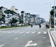Bán nhà mặt phố hồng tiến, 310m, mặt tiền 16.8m, 1 mặt phố- 2 mặt ngõ, full thổ cư