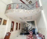 1 Nhà mới 5 tầng nở hậu 11.4m hxh đường phạm văn chí p7q6. giá: 11.2 tỷ