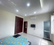 3 Nhà mới 5 tầng nở hậu 11.4m hxh đường phạm văn chí p7q6. giá: 11.2 tỷ