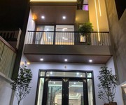 2  NHÀ PHỐ 1 TRỆT 1 LẦU, 110M    GIÁ 2 TỶ 600, bao hoàn công   nhận nhà ngay